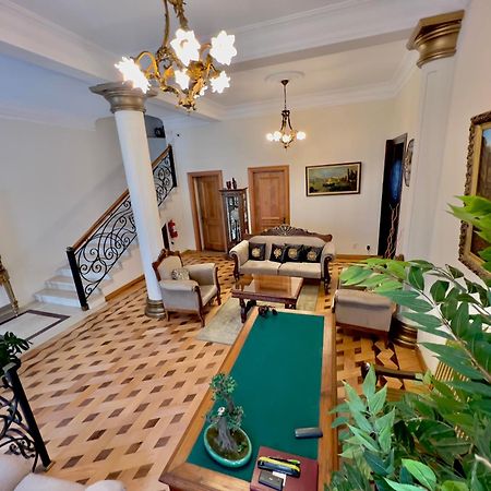Luxor Gardens Hotel Batumi Exterior photo