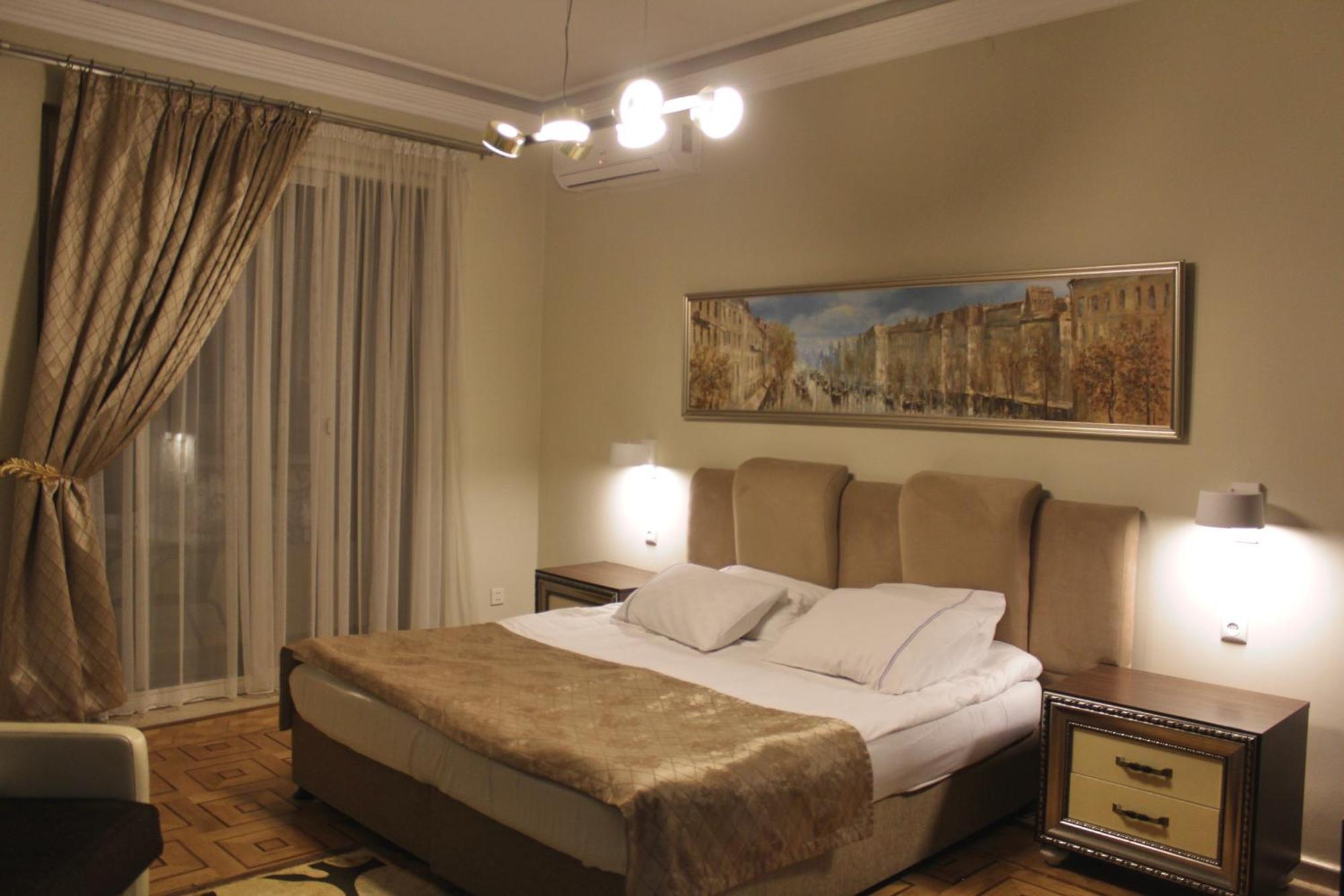 Luxor Gardens Hotel Batumi Exterior photo