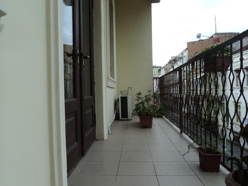 Luxor Gardens Hotel Batumi Exterior photo